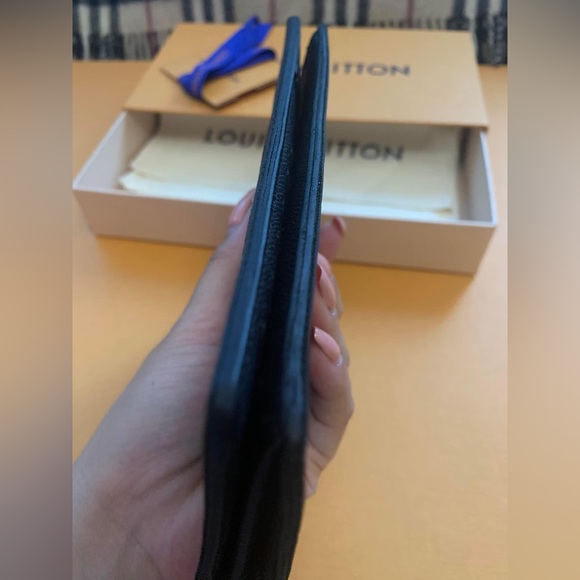 Sold⚡️Authentic Graphite Brazza Wallet ⚡️⚡️ - Picture 10 of 14